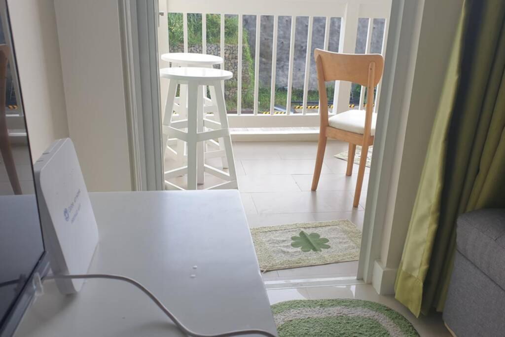 Chloe'S Place @ Twin Lakes Shiraz Tagaytay City ภายนอก รูปภาพ